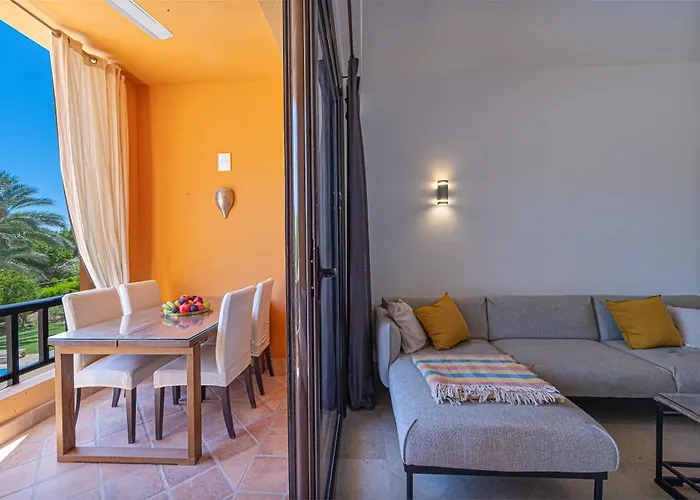 Modern 2 Bedroom In El Gouna With Pool شقة *