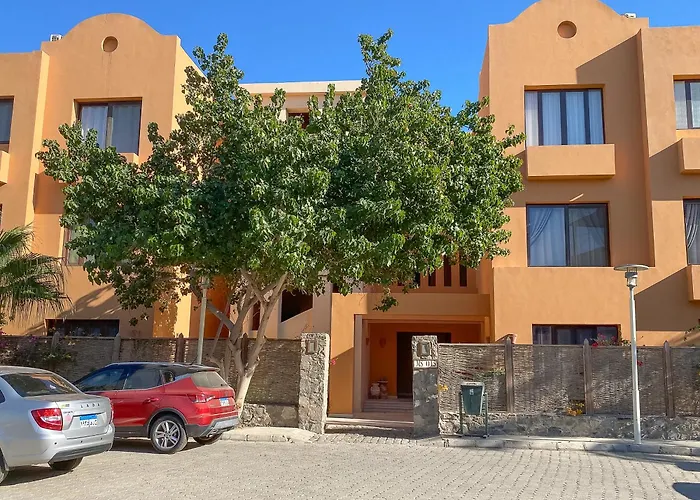 Modern 2 Bedroom In El Gouna With Pool شقة الغردقة